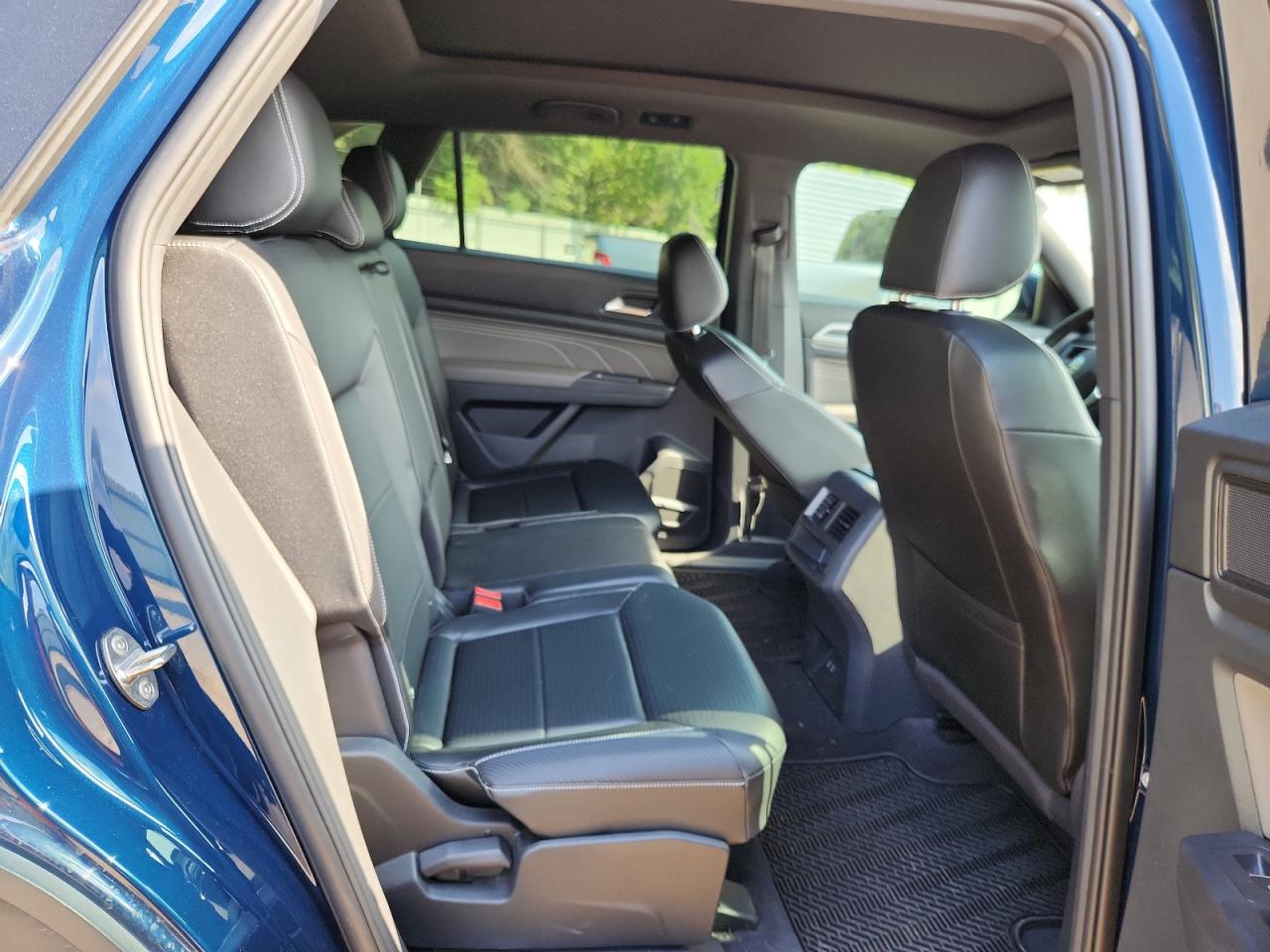 2022 Volkswagen Atlas Cross Sport Sel R-Line VIN: 1V2SE2CA3NC208078 Lot: 81377125