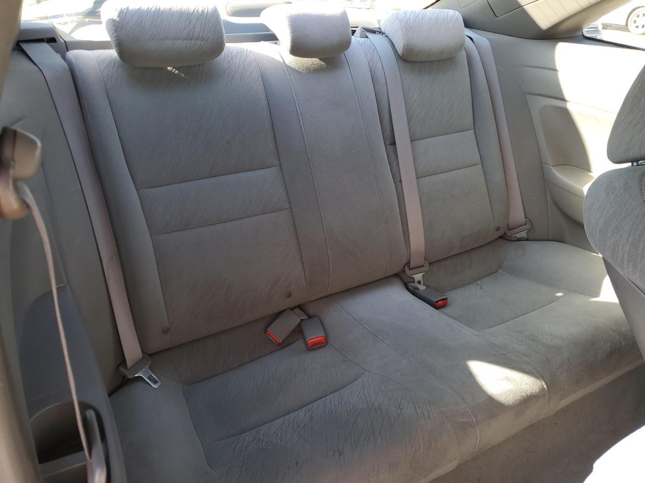 2007 Honda Civic Lx VIN: 2HGFG12617H526769 Lot: 84615055