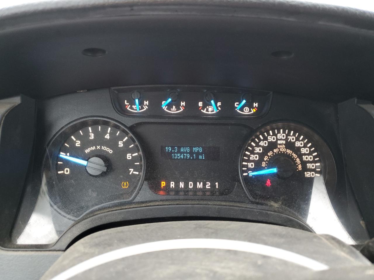 2013 Ford F150 Super Cab VIN: 1FTFX1EF1DFC75825 Lot: 81069525