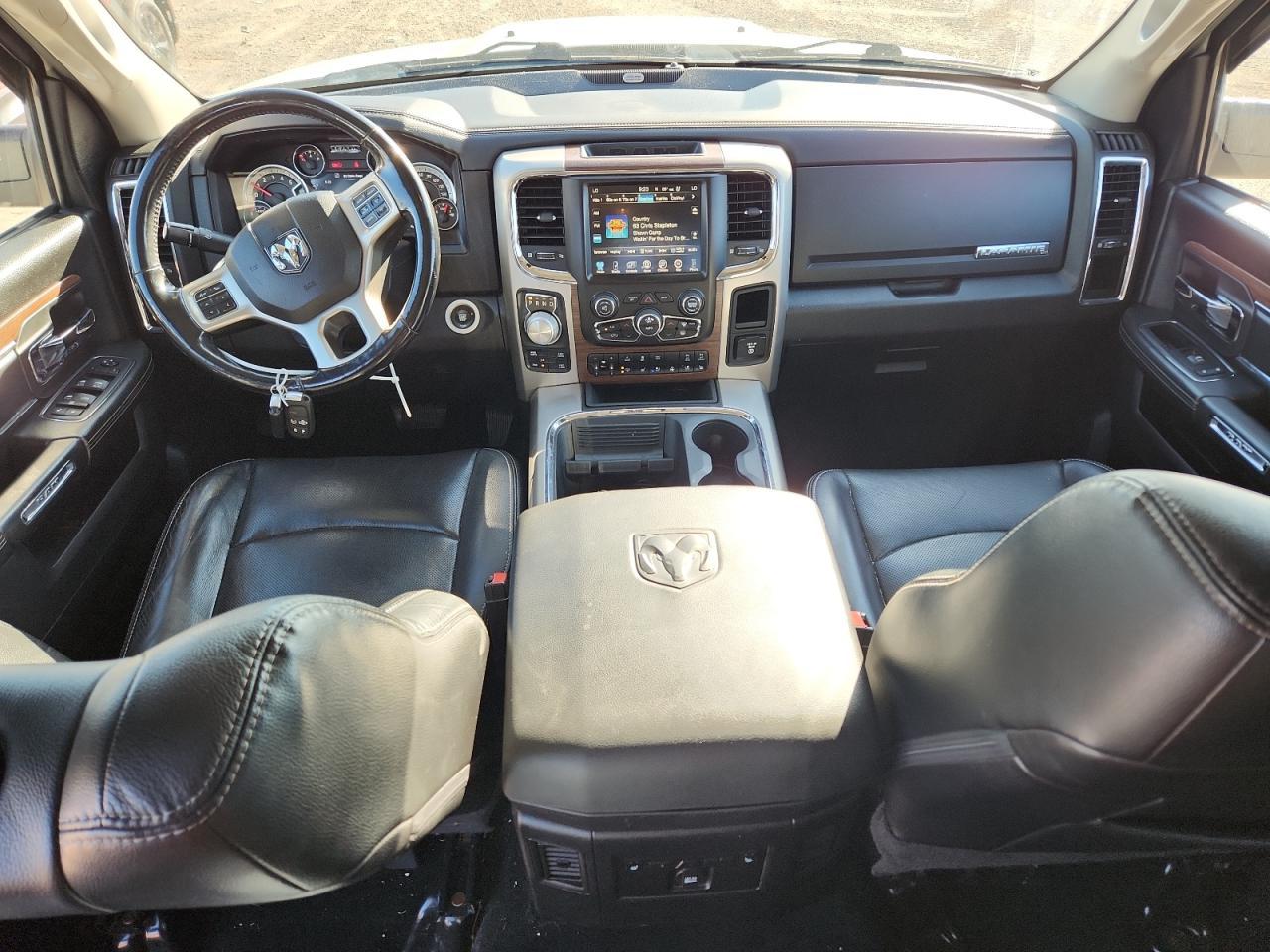 2016 Ram 1500 Laramie VIN: 1C6RR7NM1GS392560 Lot: 81747995