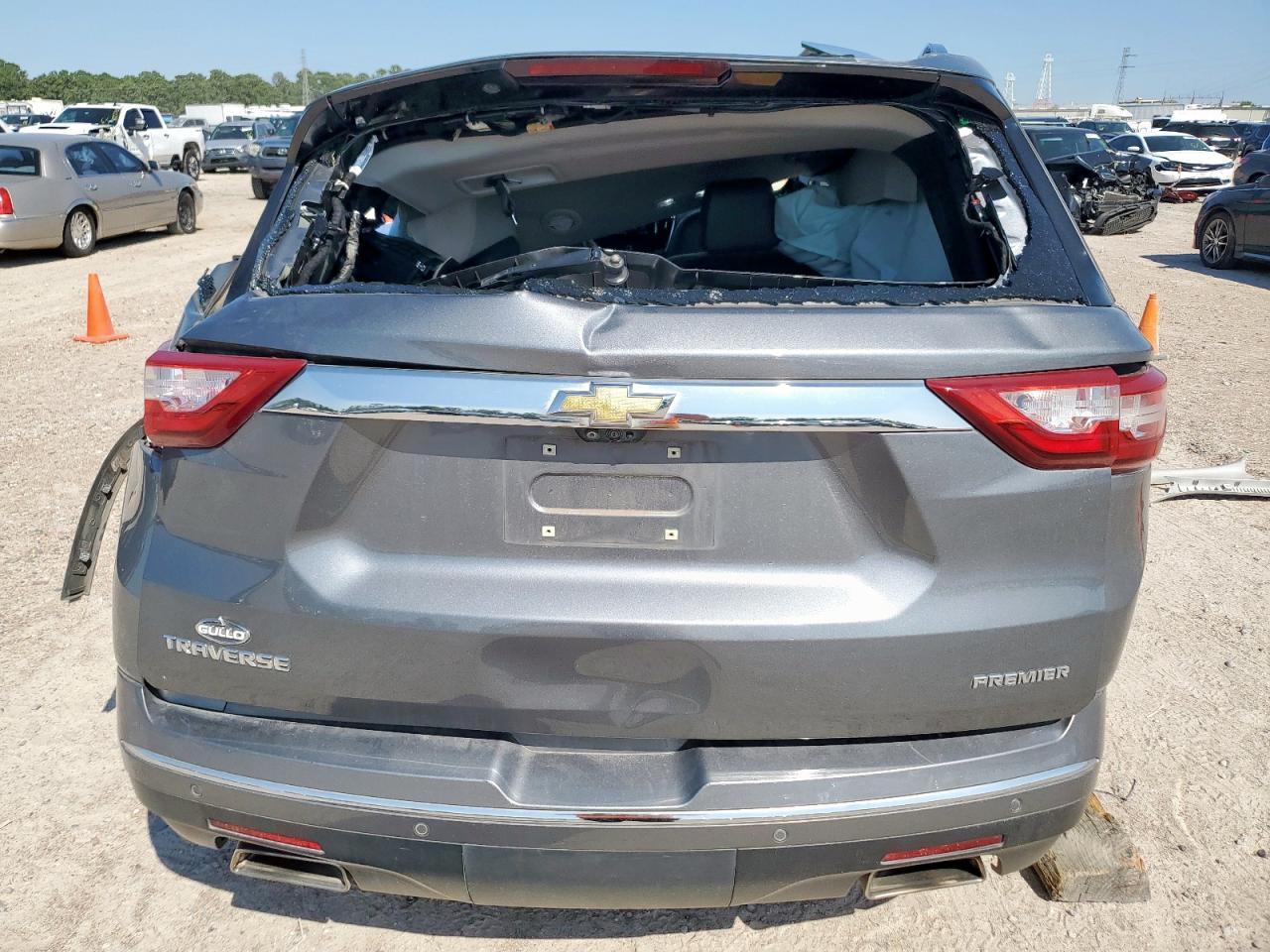 2020 Chevrolet Traverse Premier VIN: 1GNERKKW0LJ236243 Lot: 72102405
