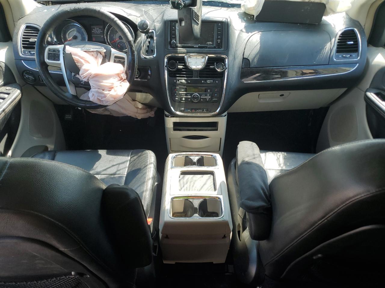 2015 Chrysler Town & Country Touring VIN: 2C4RC1BG9FR596271 Lot: 84725835