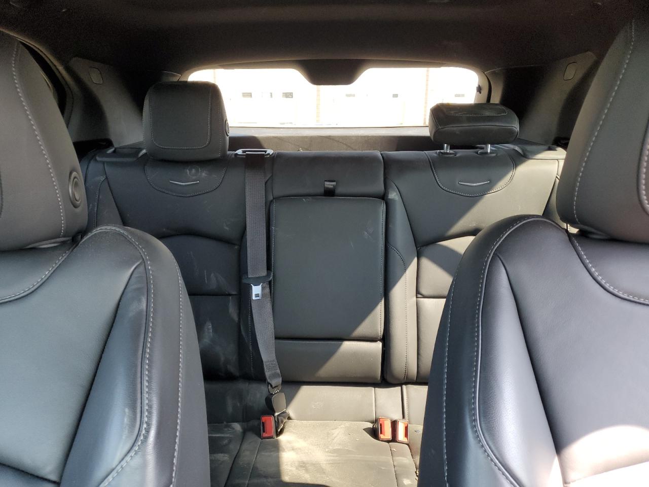 2022 Cadillac Xt4 Premium Luxury VIN: 1GYFZDR44NF164802 Lot: 80721545