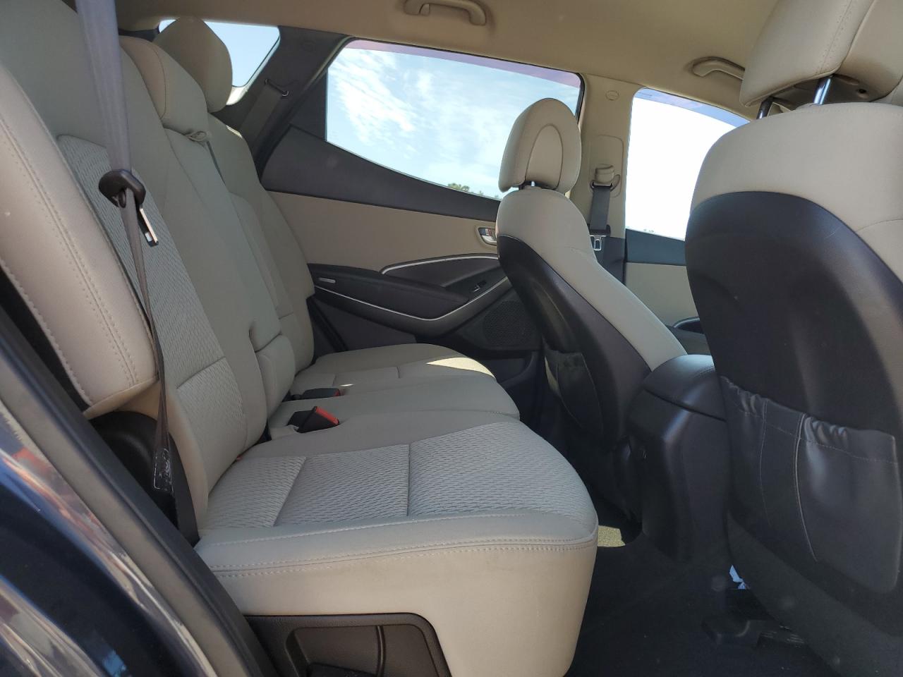 2017 Hyundai Santa Fe Sport VIN: 5XYZU3LB6HG387721 Lot: 81710025