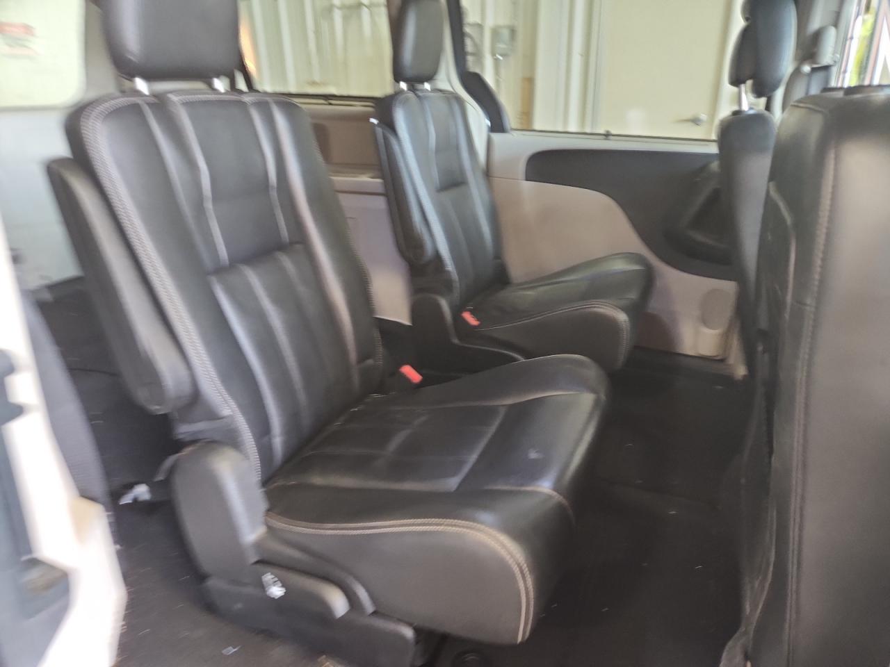 2013 Chrysler Town & Country Touring VIN: 2C4RC1BG5DR809309 Lot: 71602655