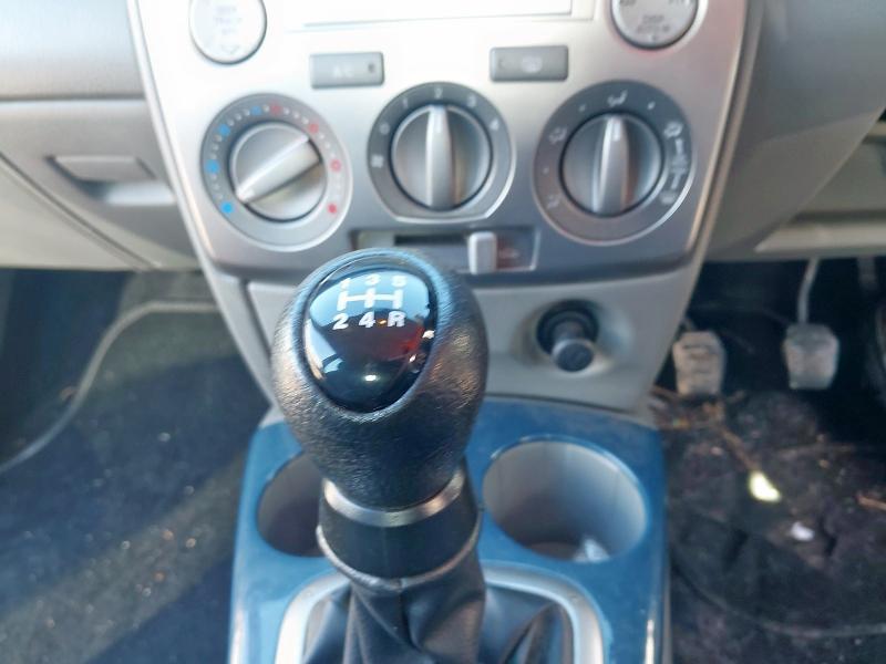 2005 MAZDA 2 1.4 CAPELLA 5DR