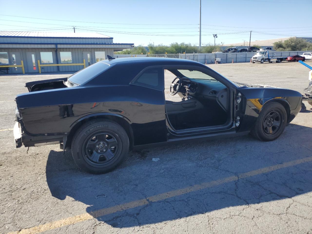 2017 Dodge Challenger R/T VIN: 2C3CDZBT7HH611815 Lot: 82121255