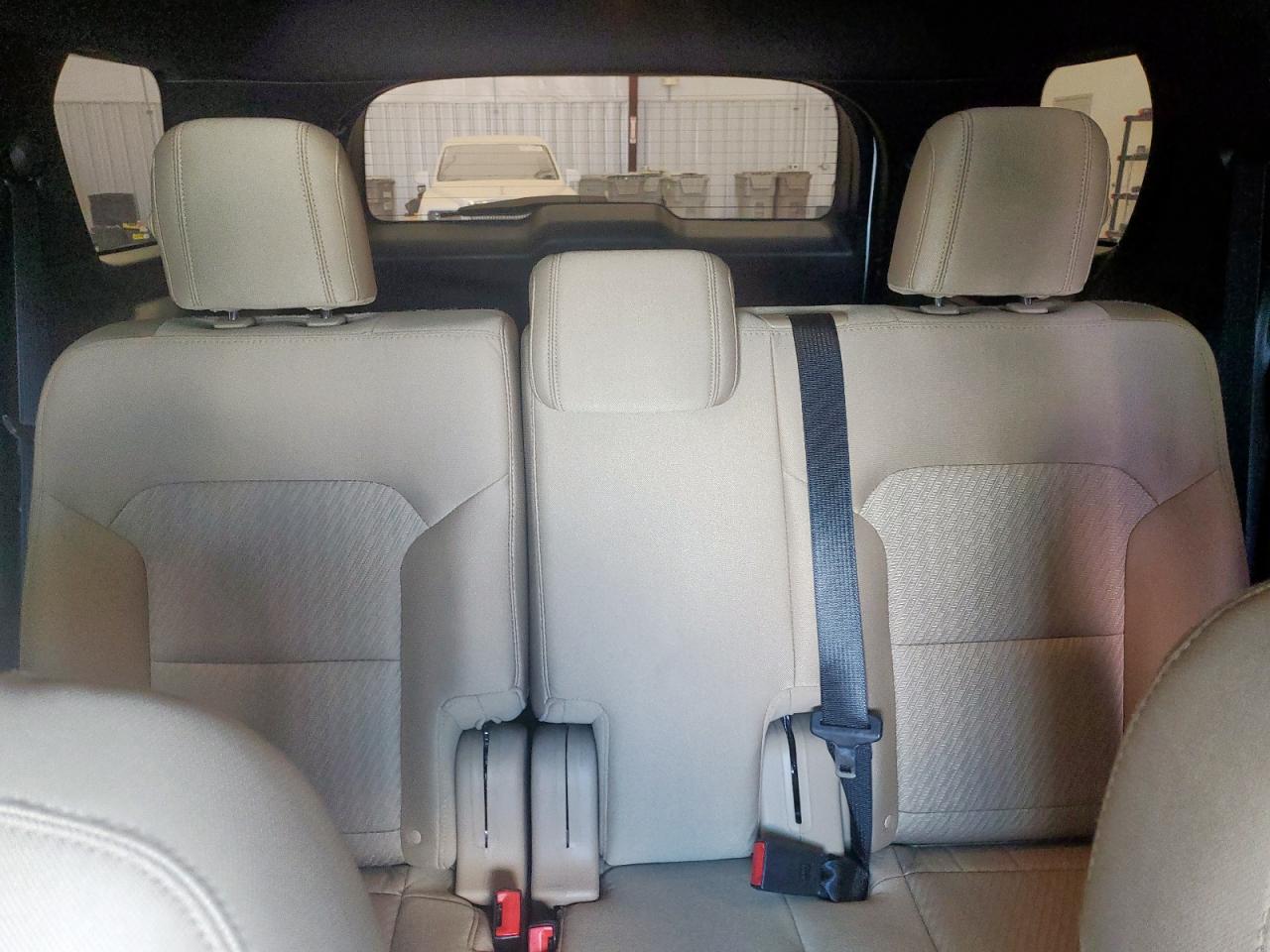 2017 Ford Explorer VIN: 1FM5K8B86HGD44741 Lot: 82131785