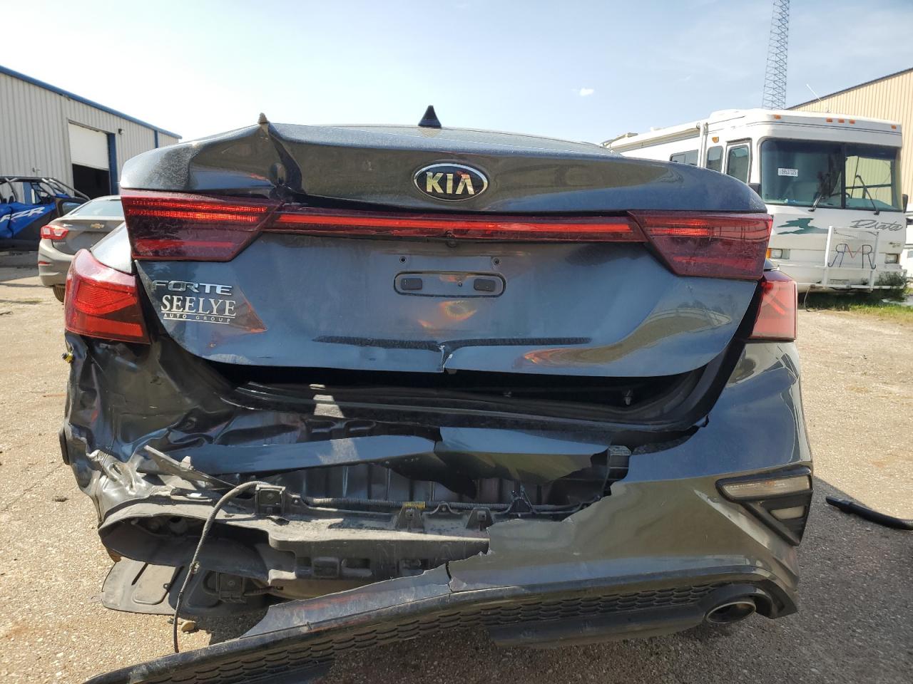 2021 Kia Forte Fe VIN: 3KPF24AD7ME288707 Lot: 80463925