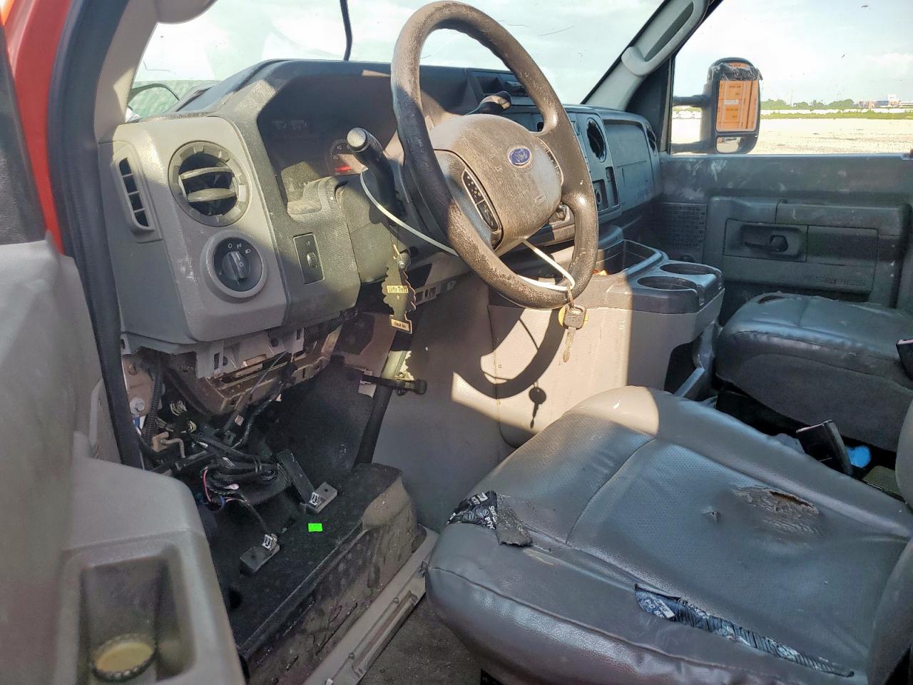 2010 Ford Econoline E450 Super Duty Cutaway Van VIN: 1FDXE4FSXADA58333 Lot: 80316715