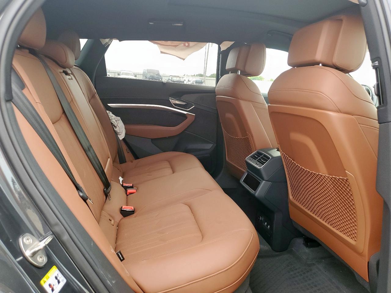 2019 Audi E-Tron Prestige VIN: WA1VABGE1KB009596 Lot: 83977925