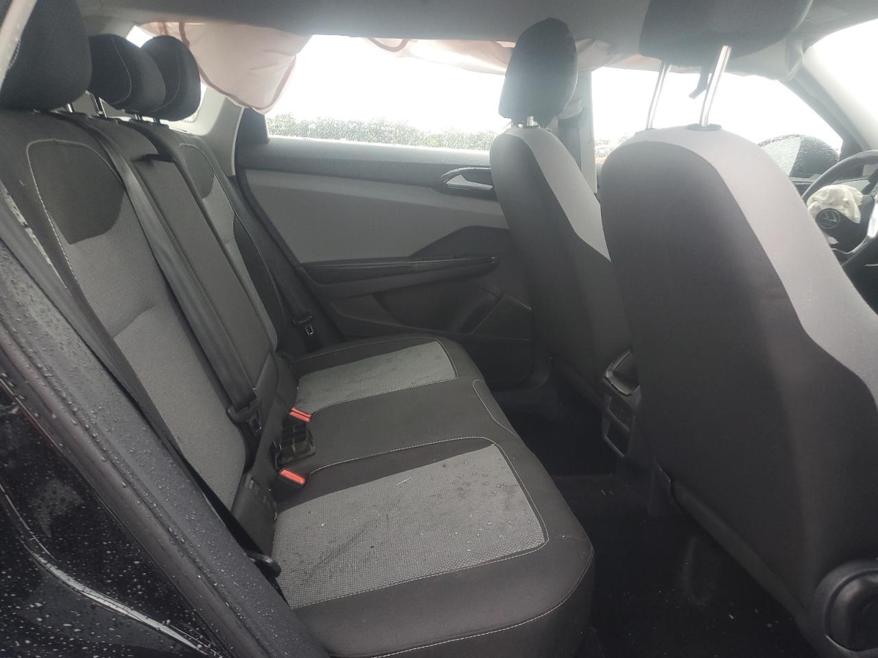 2024 Volkswagen Taos S VIN: 3VV8X7B21RM117586 Lot: 80571065