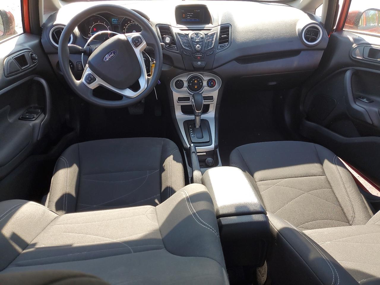 2019 Ford Fiesta Se VIN: 3FADP4BJ2KM134640 Lot: 71179565