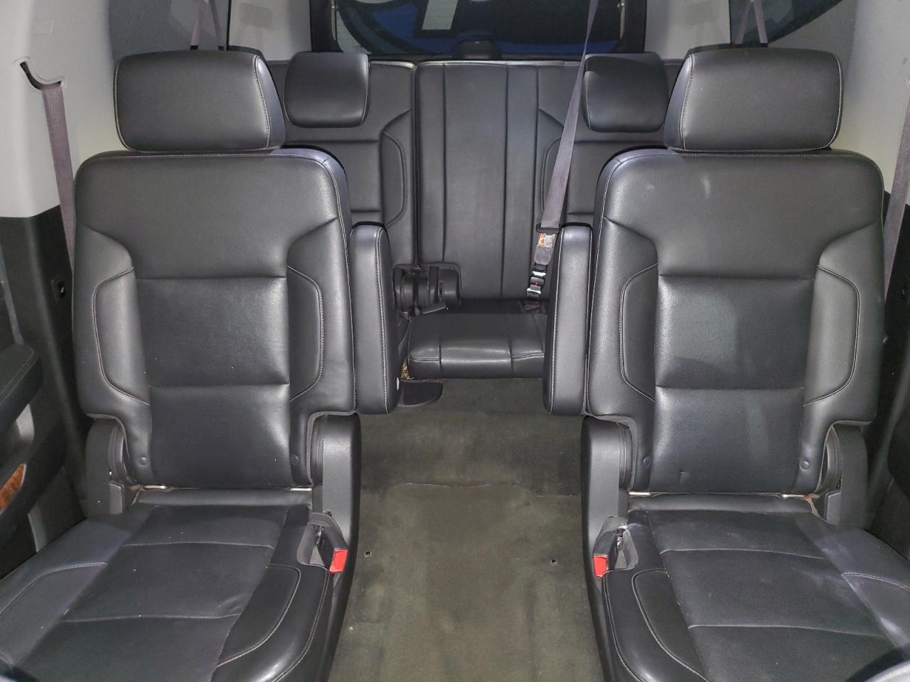 2017 Chevrolet Suburban C1500 Premier VIN: 1GNSCJKC8HR144262 Lot: 70103145