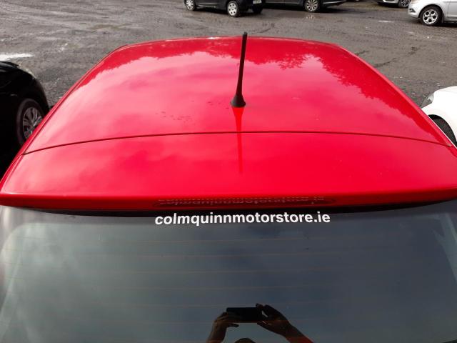 2011 VOLKSWAGEN POLO 