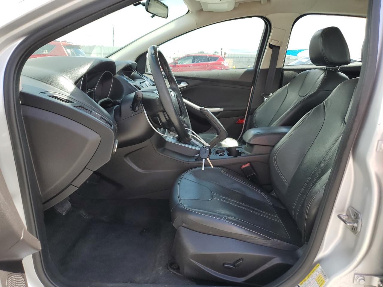 2013 Ford Focus Se VIN: 1FADP3F28DL308745 Lot: 84602035