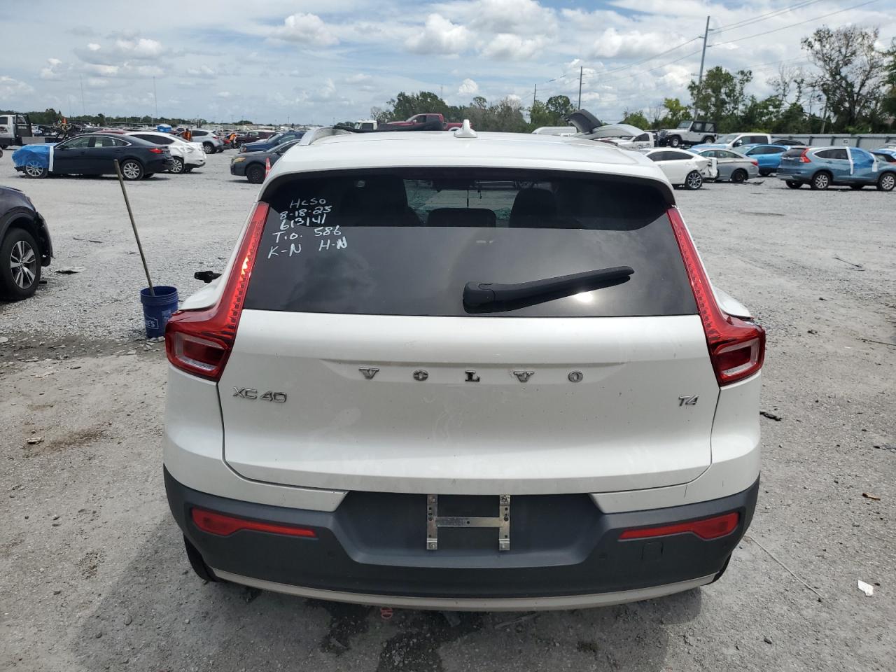2022 Volvo Xc40 T4 Momentum VIN: YV4AC2HKXN2769773 Lot: 71256465
