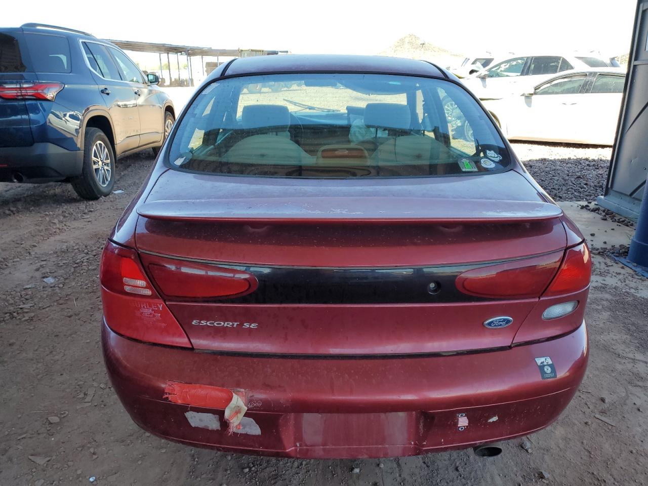 1998 Ford Escort Se VIN: 1FAFP13P1WW310240 Lot: 71133435