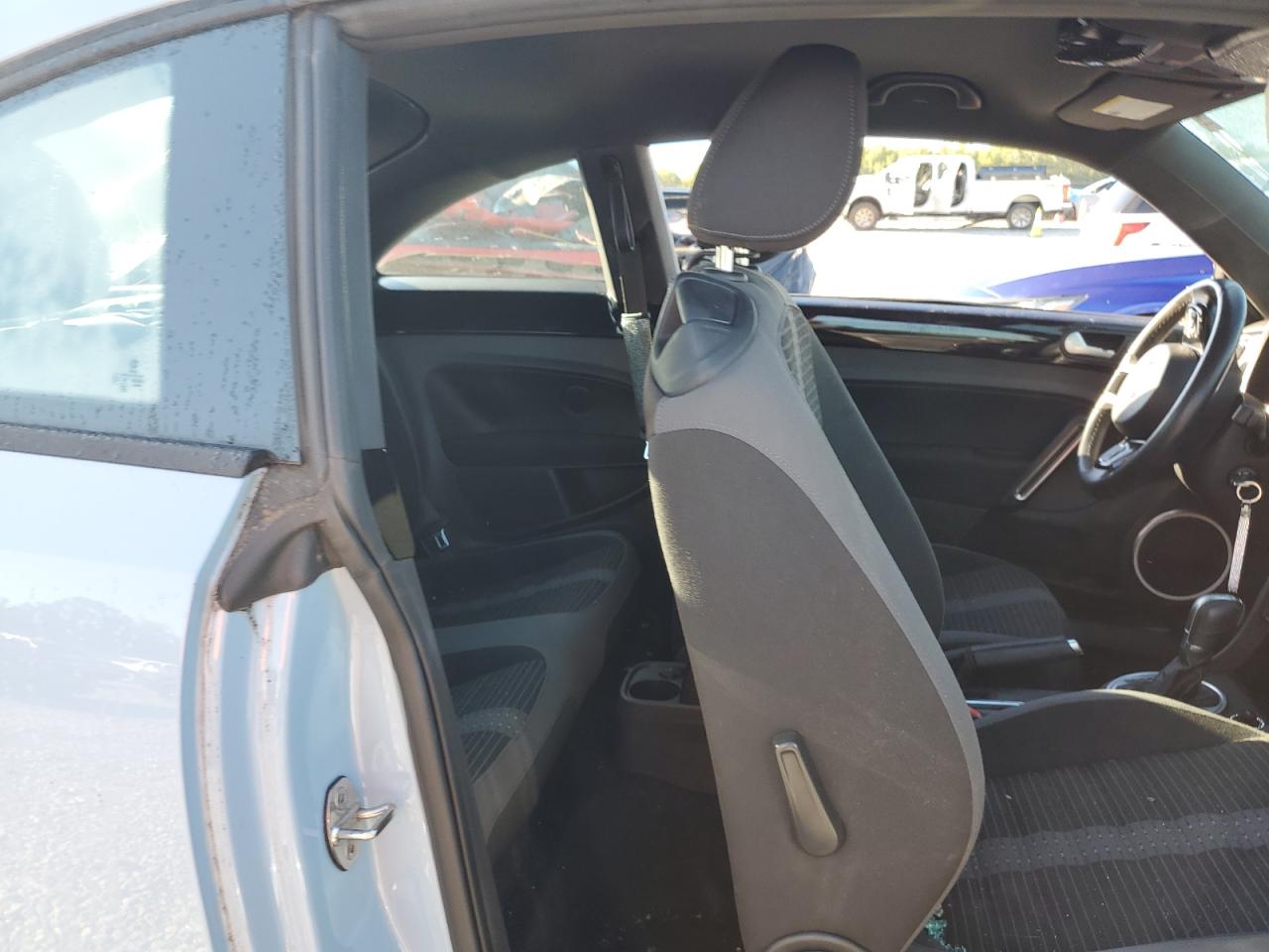 2016 Volkswagen Beetle R-Line VIN: 3VWVT7AT0GM602898 Lot: 84384365