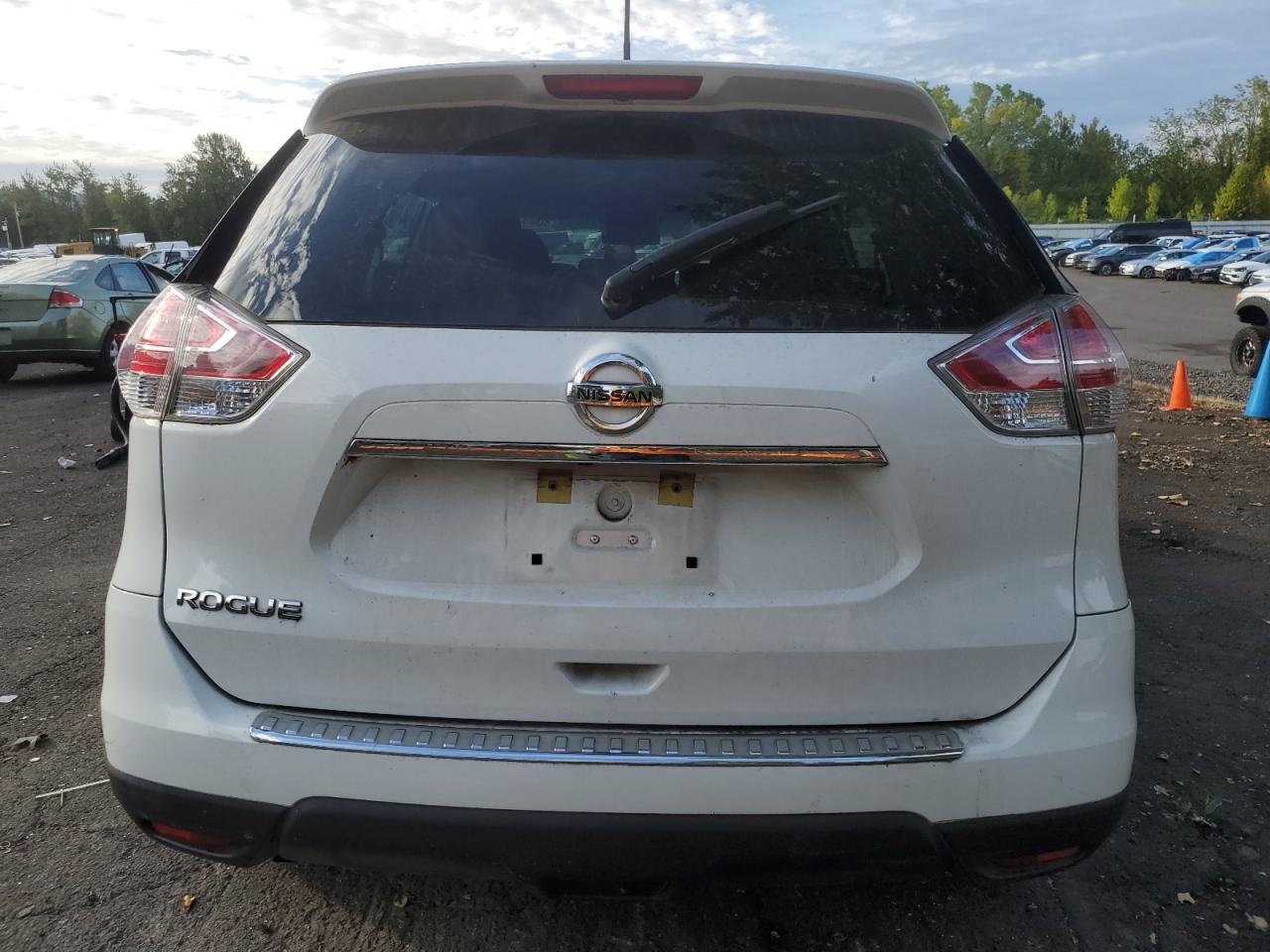 2016 Nissan Rogue S VIN: KNMAT2MTXGP629939 Lot: 80033305