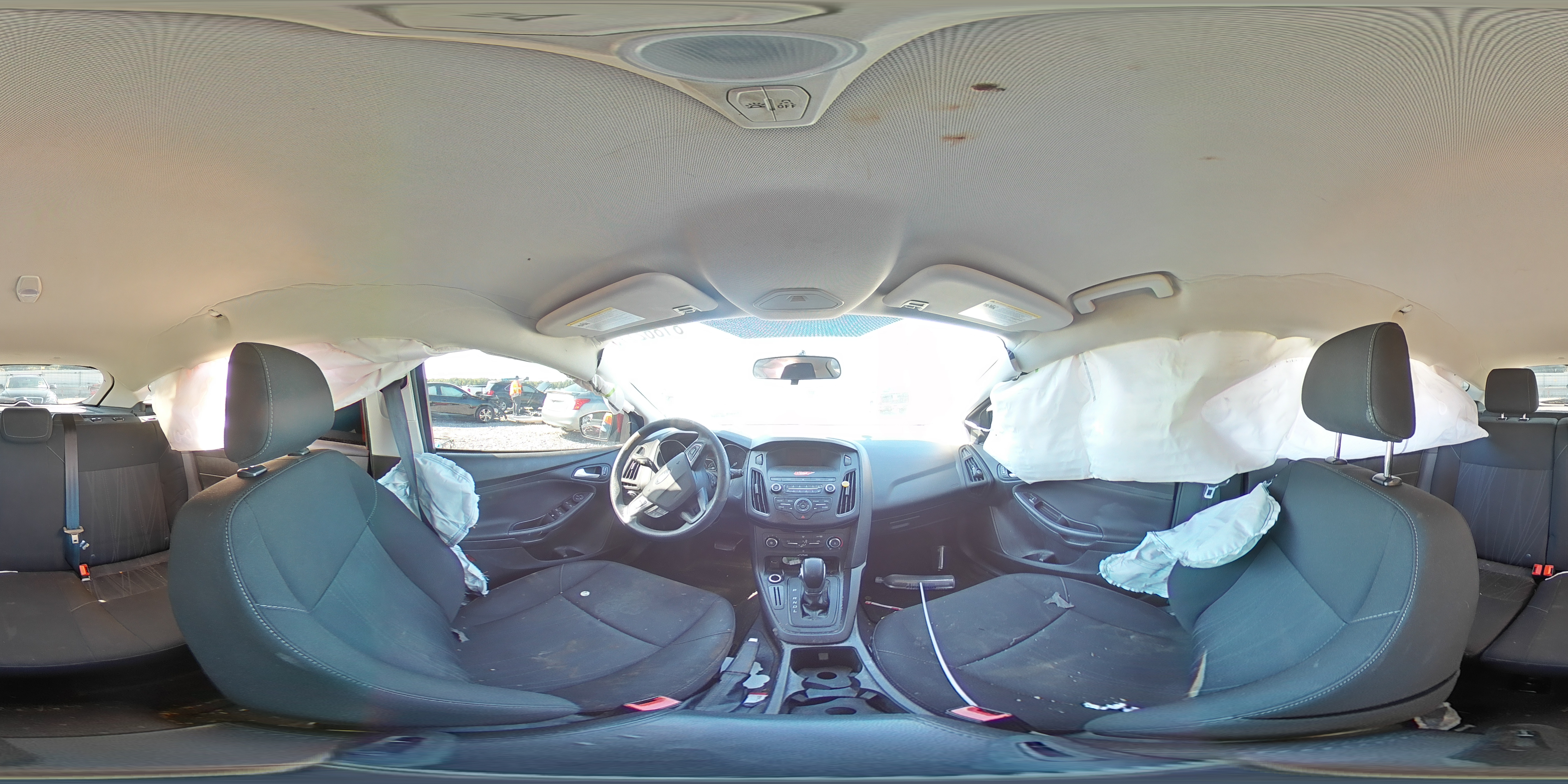 2018 Ford Focus Se VIN: 1FADP3K22JL265568 Lot: 81862775