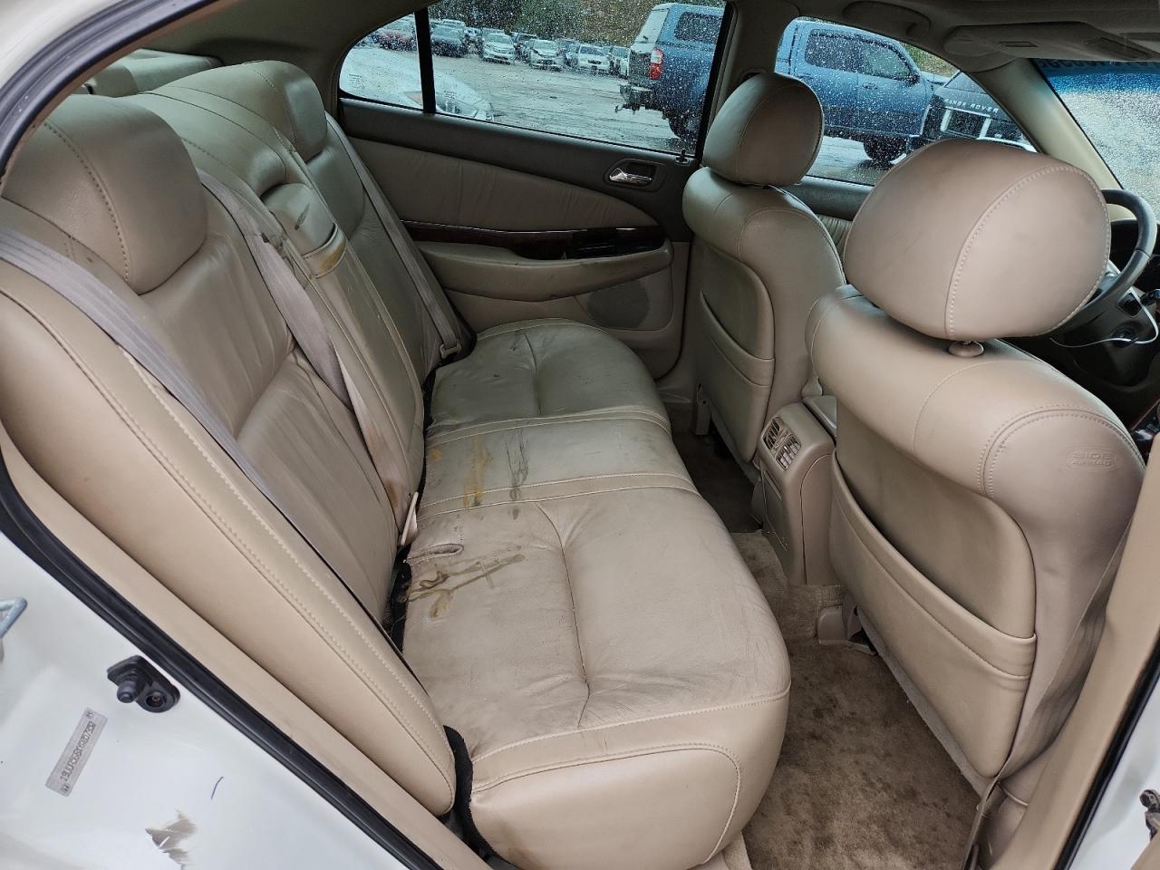 2000 Acura 3.2Tl VIN: 19UUA566XYA057952 Lot: 81610895
