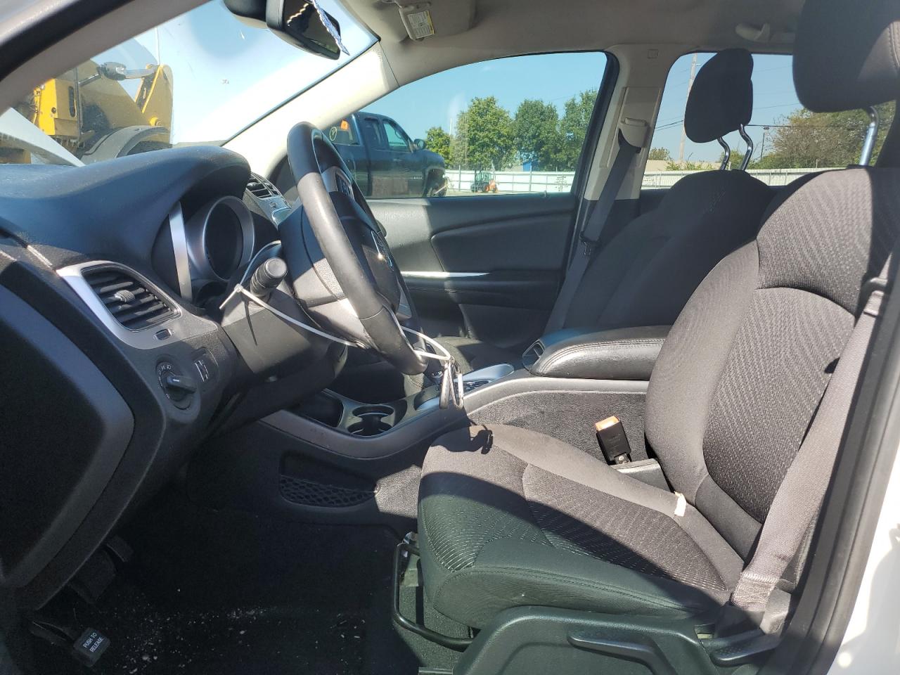 2018 Dodge Journey Se VIN: 3C4PDCAB8JT498490 Lot: 84833235