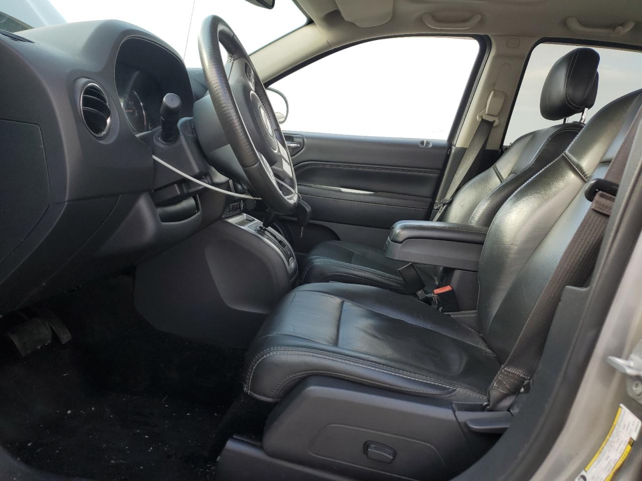 2016 Jeep Compass Latitude VIN: 1C4NJDEB2GD639519 Lot: 70659175