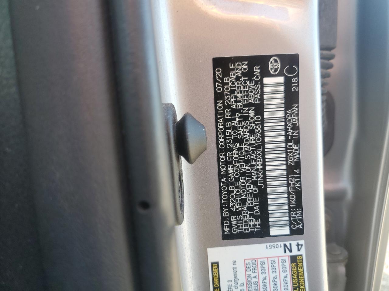 2020 Toyota C-Hr Xle VIN: JTNKHMBXXL1093610 Lot: 80369035