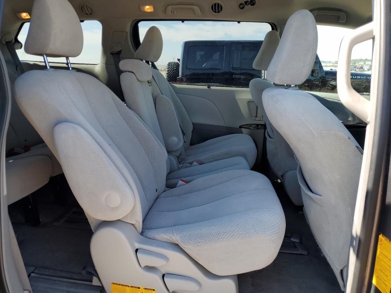 2011 Toyota Sienna Le VIN: 5TDKK3DC3BS059066 Lot: 71255895