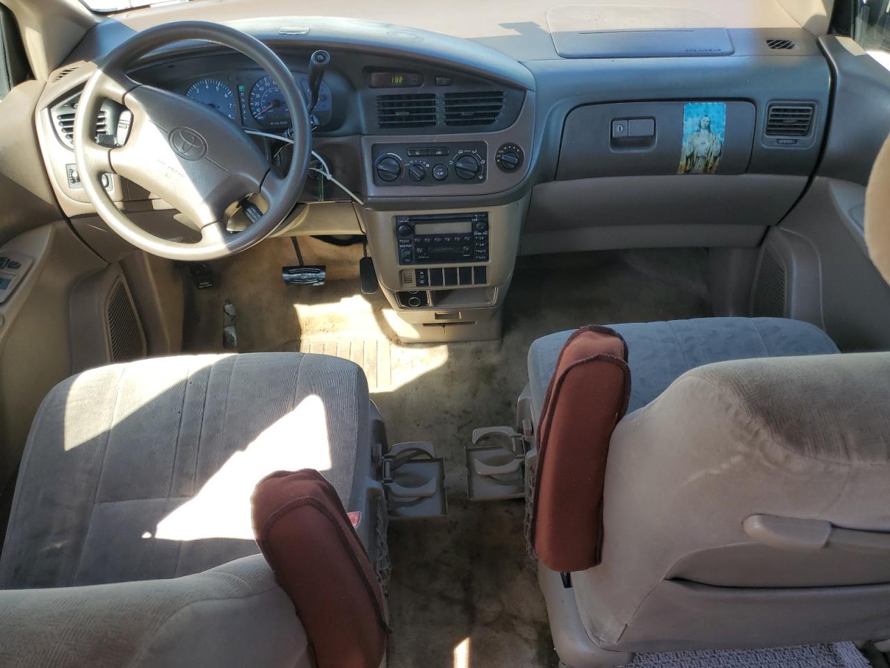 2001 Toyota Sienna Le VIN: 4T3ZF13C21U344735 Lot: 84247075