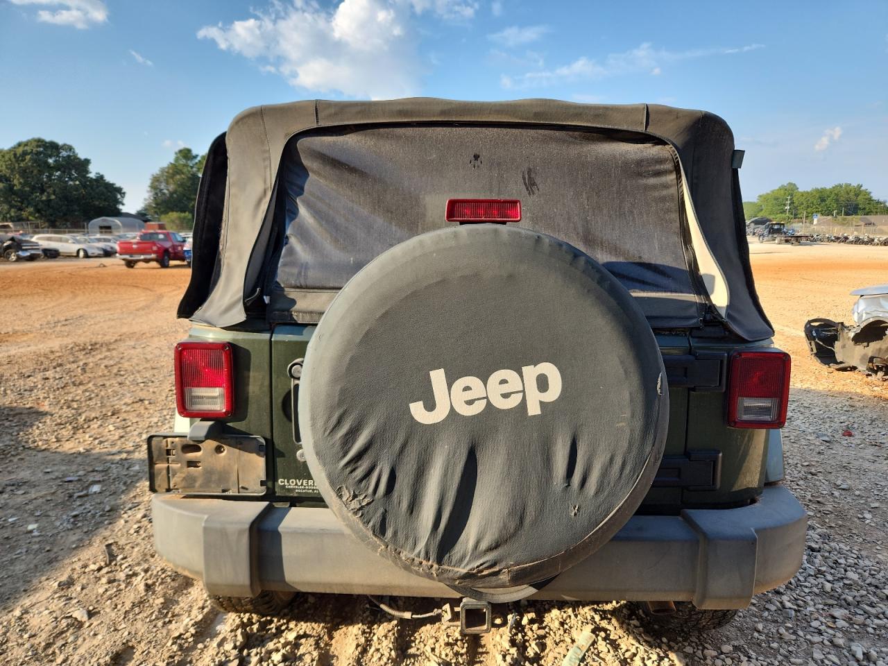 2007 Jeep Wrangler Sahara VIN: 1J4FA54167L186282 Lot: 81098995