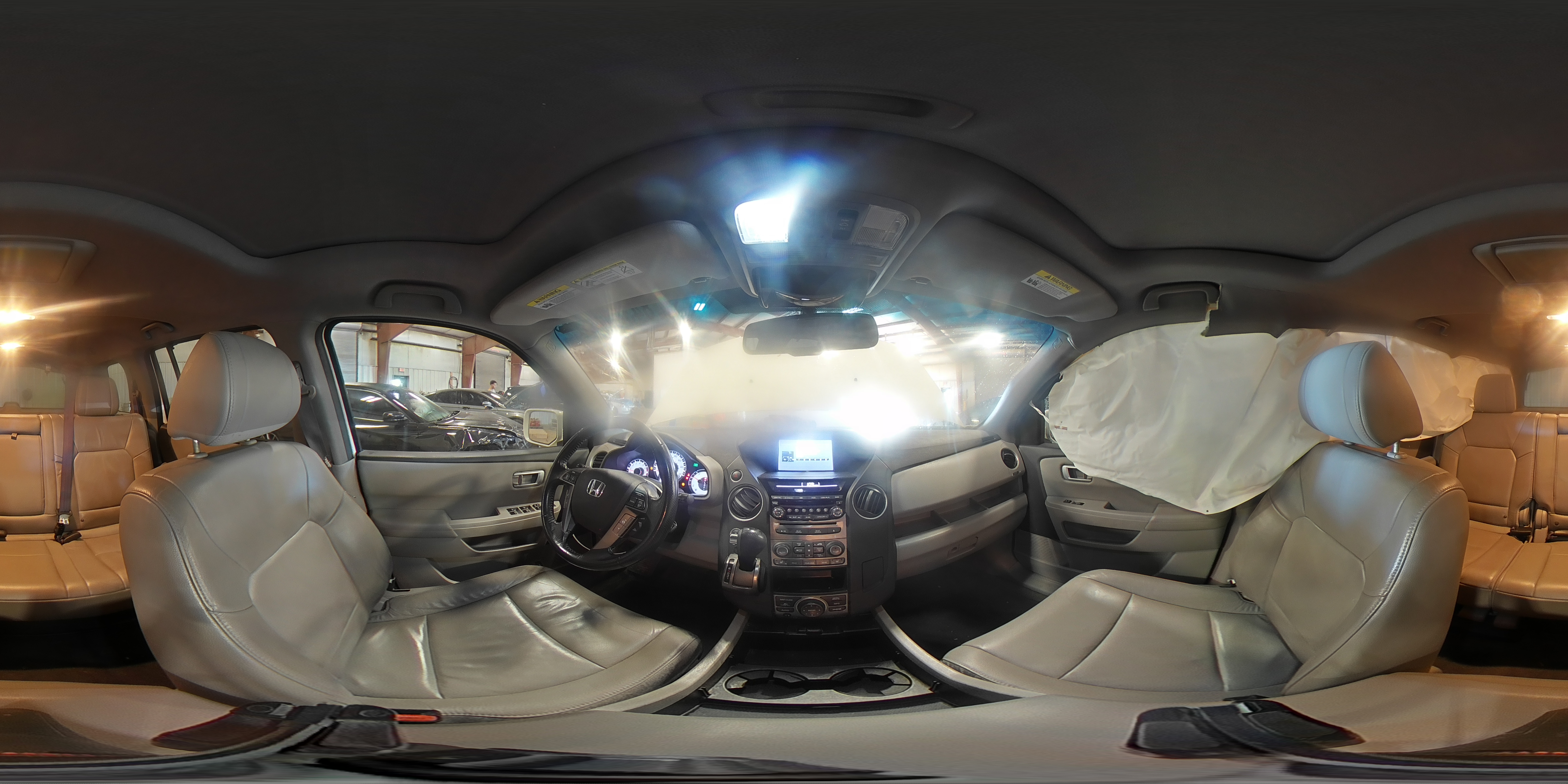 2015 Honda Pilot Touring VIN: 5FNYF4H97FB078779 Lot: 84368785