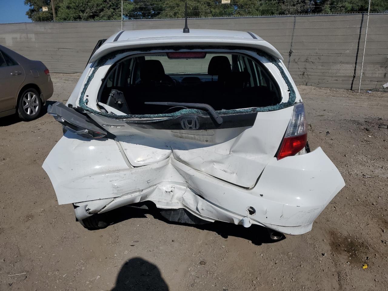 2010 Honda Fit Sport VIN: JHMGE8H46AS021266 Lot: 84000905