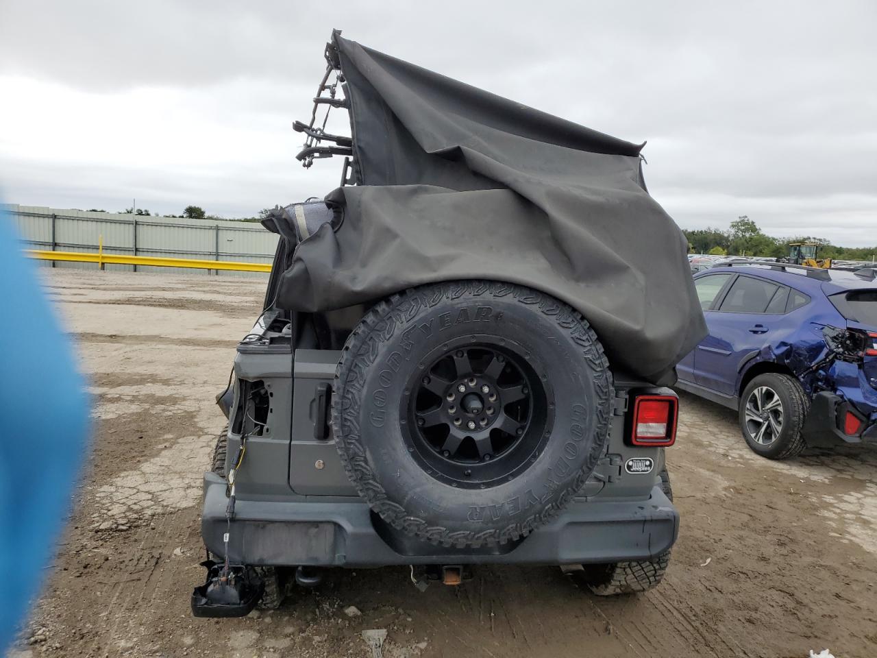 2018 Jeep Wrangler Unlimited Sport VIN: 1C4HJXDG1JW291025 Lot: 83829705