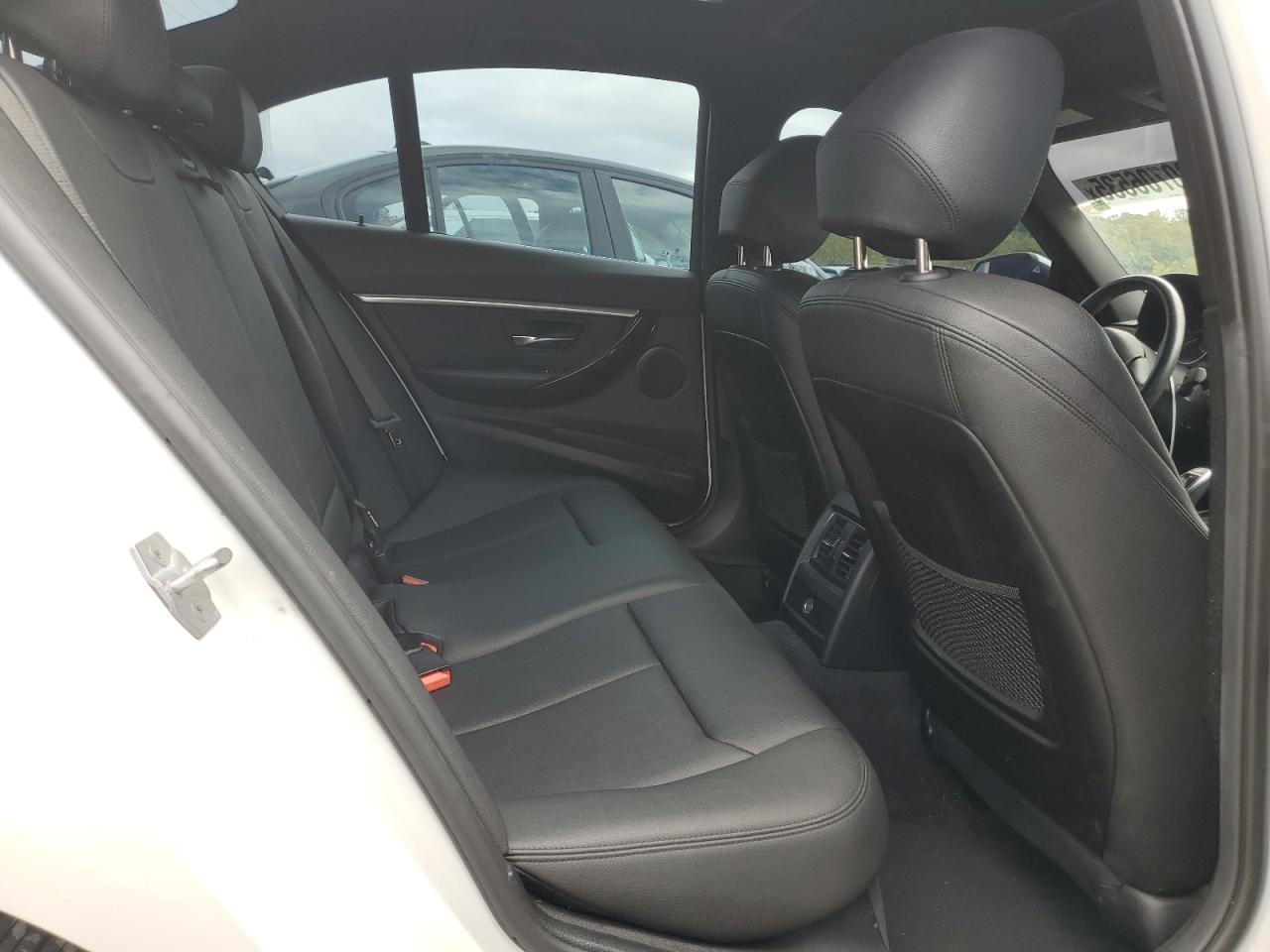 2018 BMW 330 Xi VIN: WBA8D9C50JEM34066 Lot: 80706535