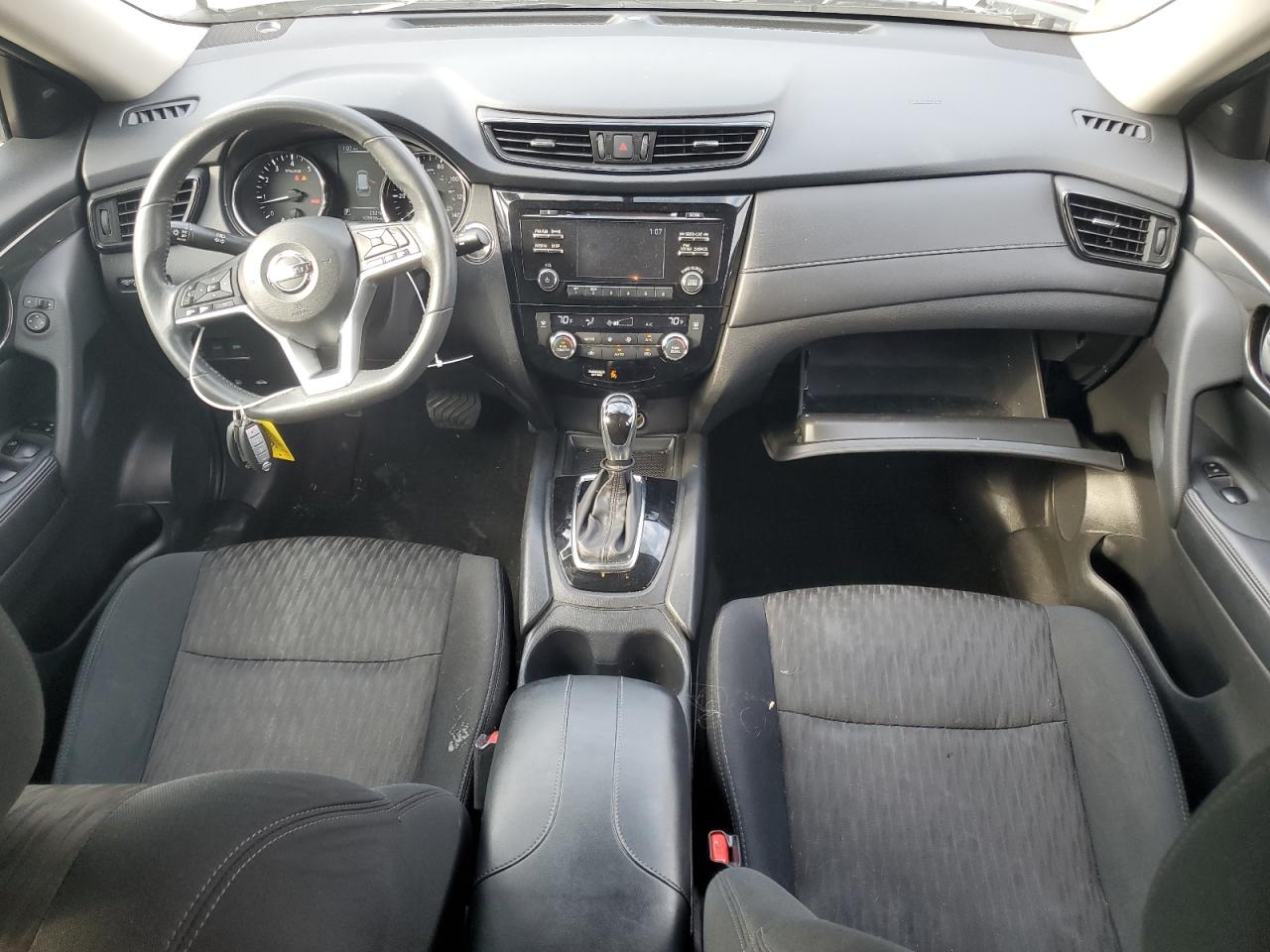 2017 Nissan Rogue Sv VIN: 5N1AT2MV2HC829588 Lot: 80065115