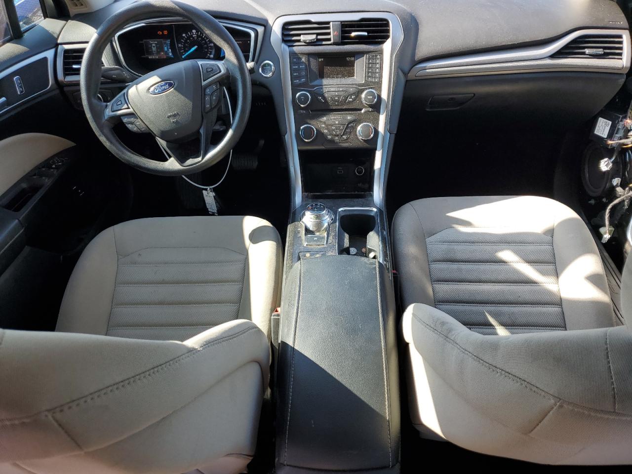 2018 Ford Fusion S Hybrid VIN: 3FA6P0UUXJR101217 Lot: 71839625