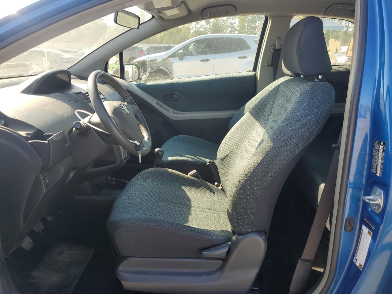 2008 Toyota Yaris VIN: JTDJT923085202312 Lot: 81199445