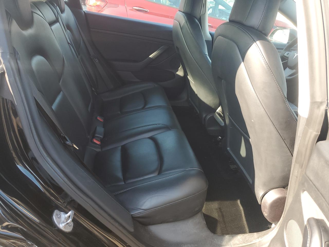 2022 Tesla Model 3 VIN: 5YJ3E1EB8NF233535 Lot: 83905195