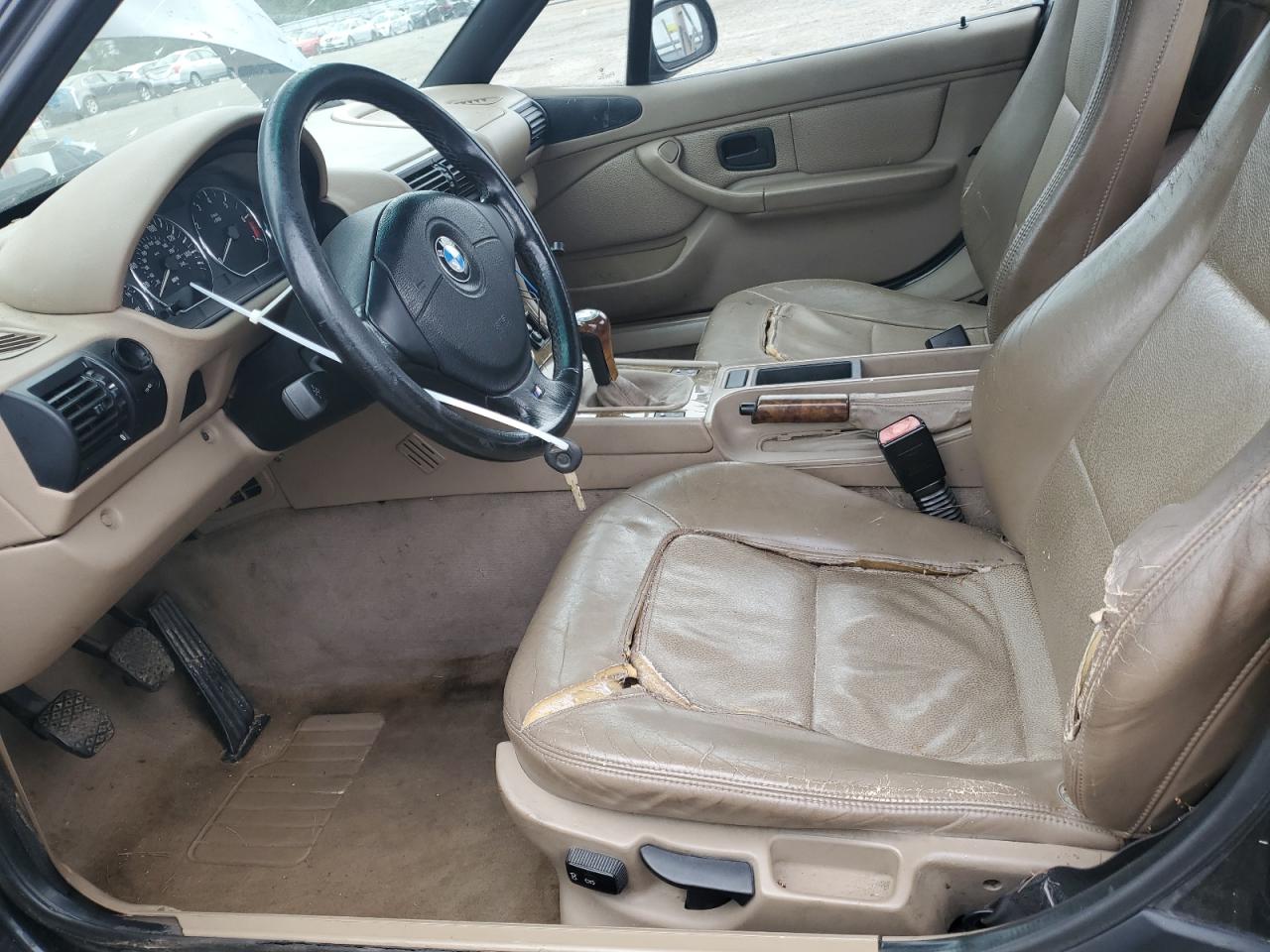 2000 BMW Z3 2.3 VIN: 4USCH934XYLF86237 Lot: 81100375