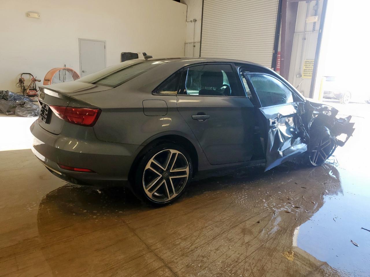 2018 Audi A3 Premium VIN: WAUAUGFF1J1060889 Lot: 80066265