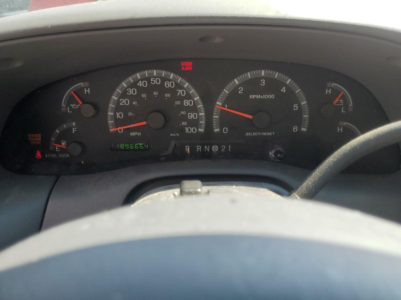 2001 Ford F150 VIN: 2FTRX08L91CA75548 Lot: 81034705