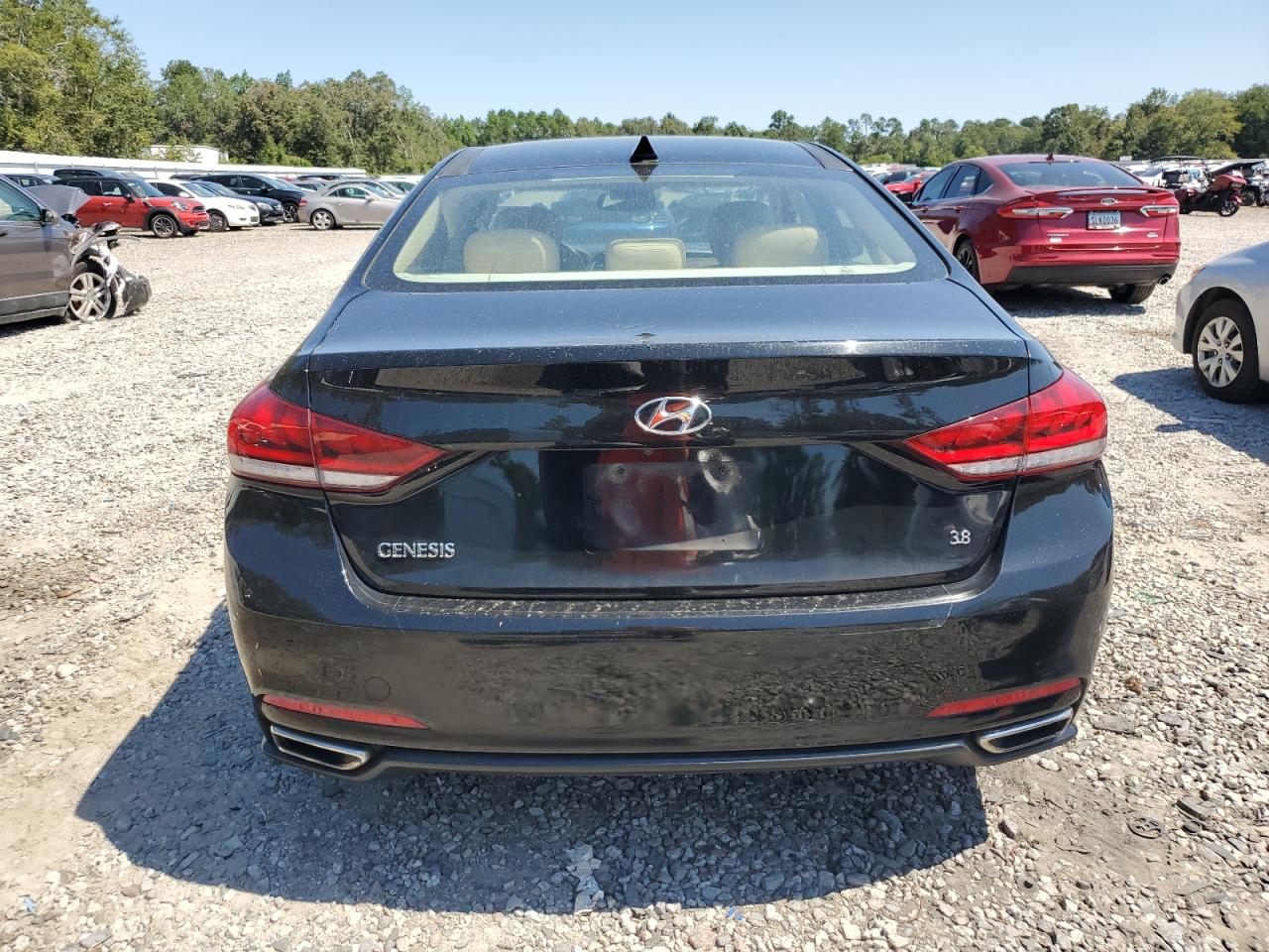 2016 Hyundai Genesis 3.8L VIN: KMHGN4JE3GU140186 Lot: 80061255