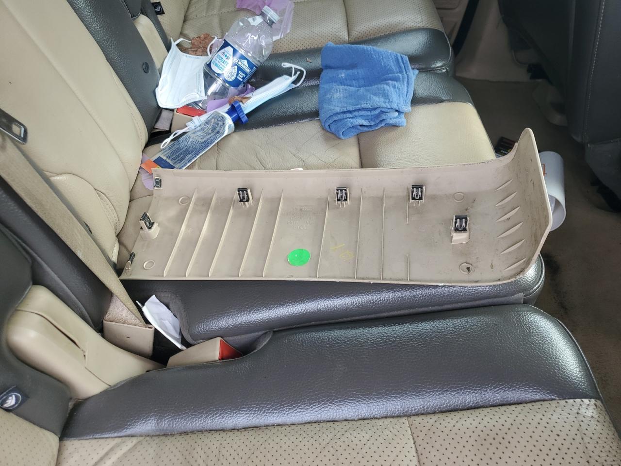 2007 Ford Expedition Eddie Bauer VIN: 1FMFU18517LA37227 Lot: 80006105