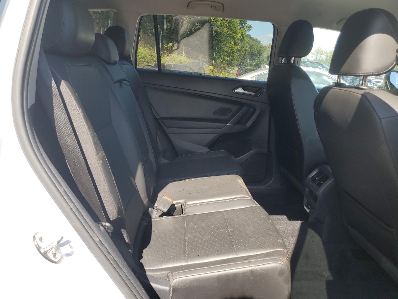 2018 Volkswagen Tiguan Se VIN: 3VV2B7AX8JM100502 Lot: 81006435