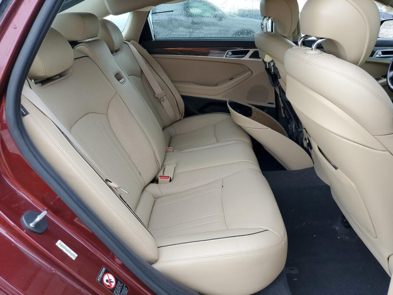 2015 Hyundai Genesis 3.8L VIN: KMHGN4JE5FU021392 Lot: 83761545