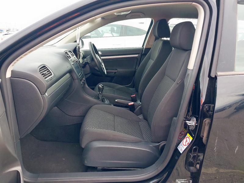 2013 VOLKSWAGEN GOLF S BLUEMOTION TDI 