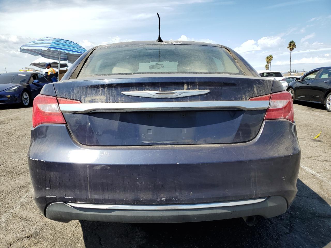 2014 Chrysler 200 Lx VIN: 1C3CCBAB5EN121718 Lot: 81073635
