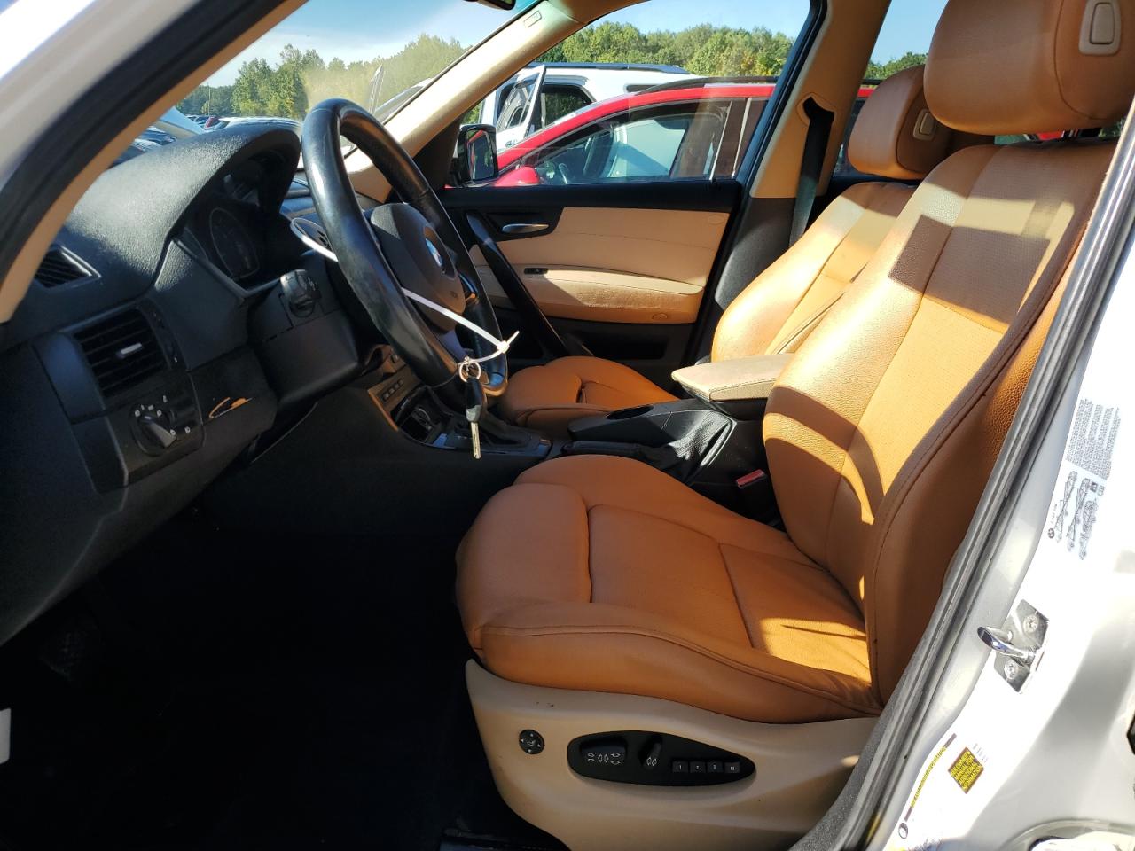 2008 BMW X3 3.0Si VIN: WBXPC934X8WJ16777 Lot: 84558395